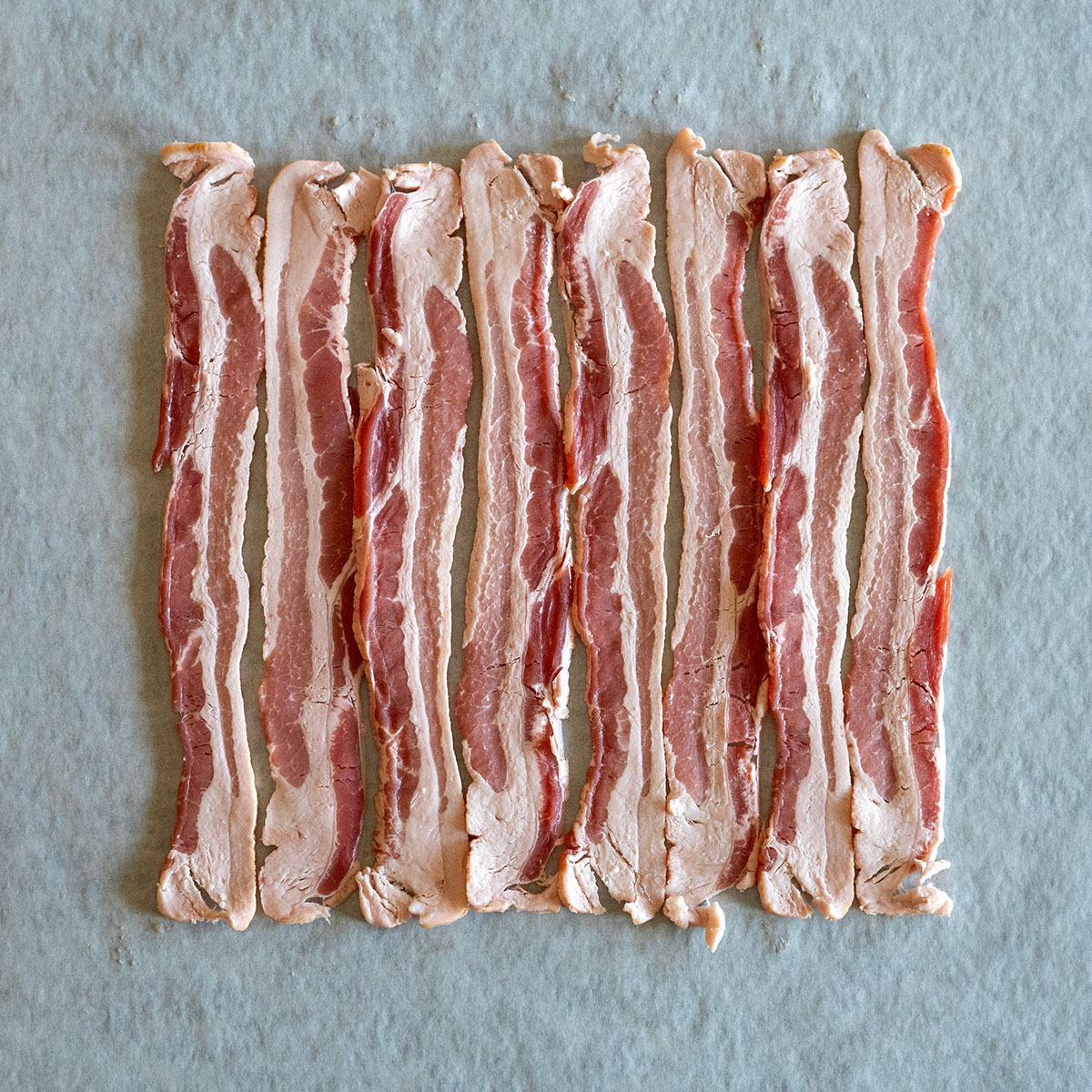 8 bacon slices side by side.