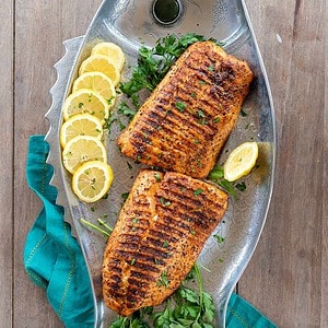 grilled salmon on platter.