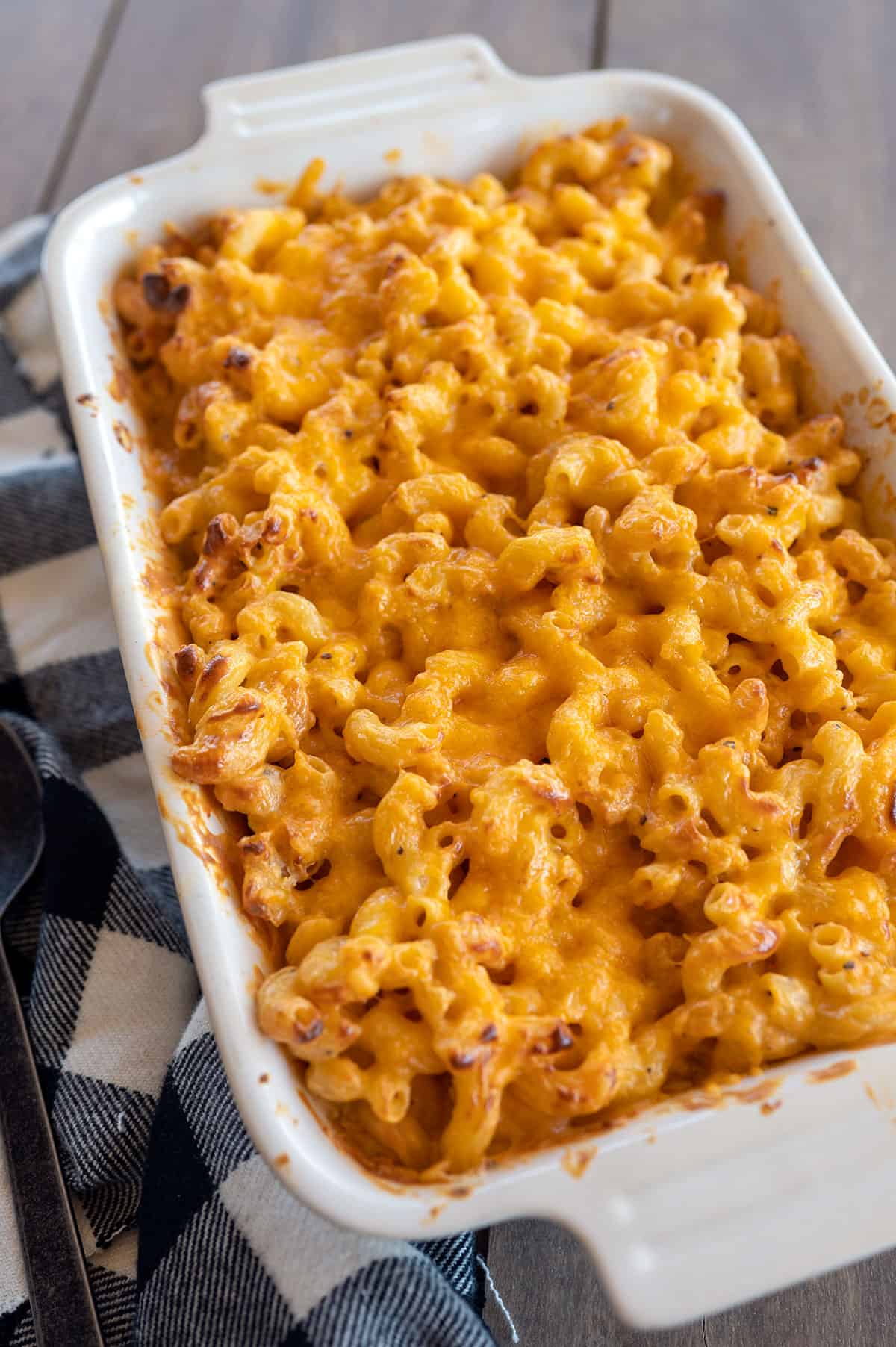white rectangle dish with Smoked Mac and Cheese.