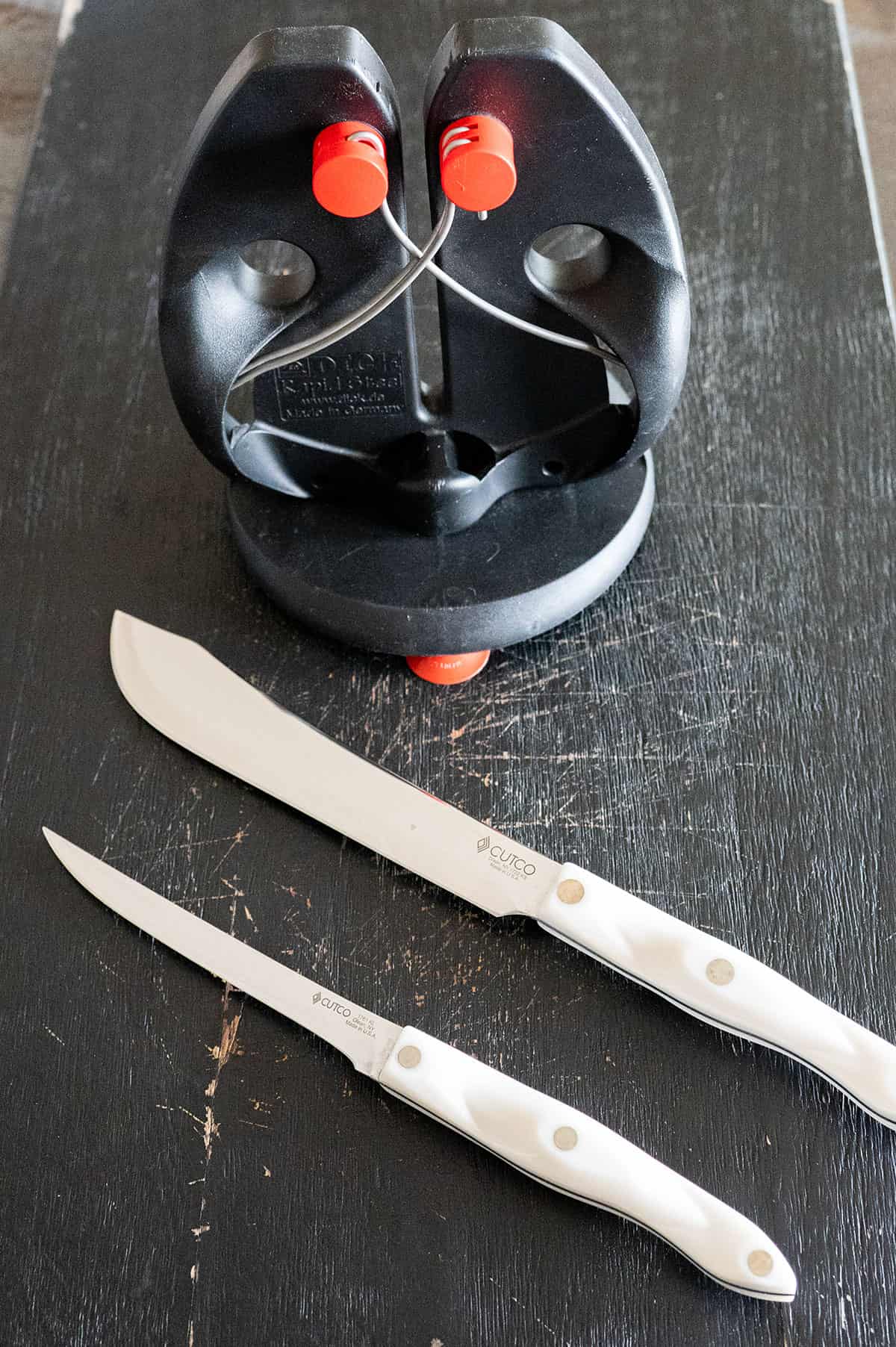knife sharpener, butcher's knife and boning knife.
