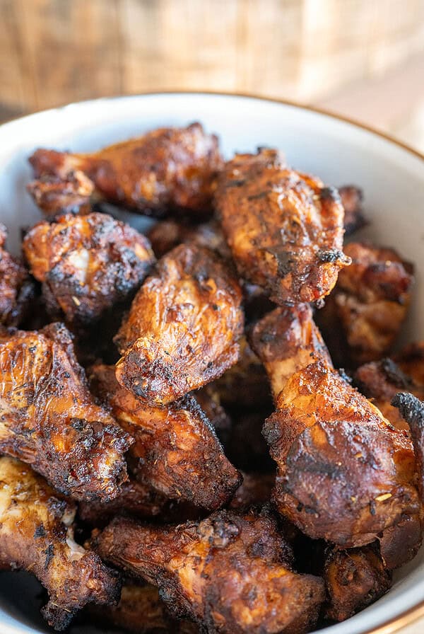 Bowl of wings smoked on a drum smoker.