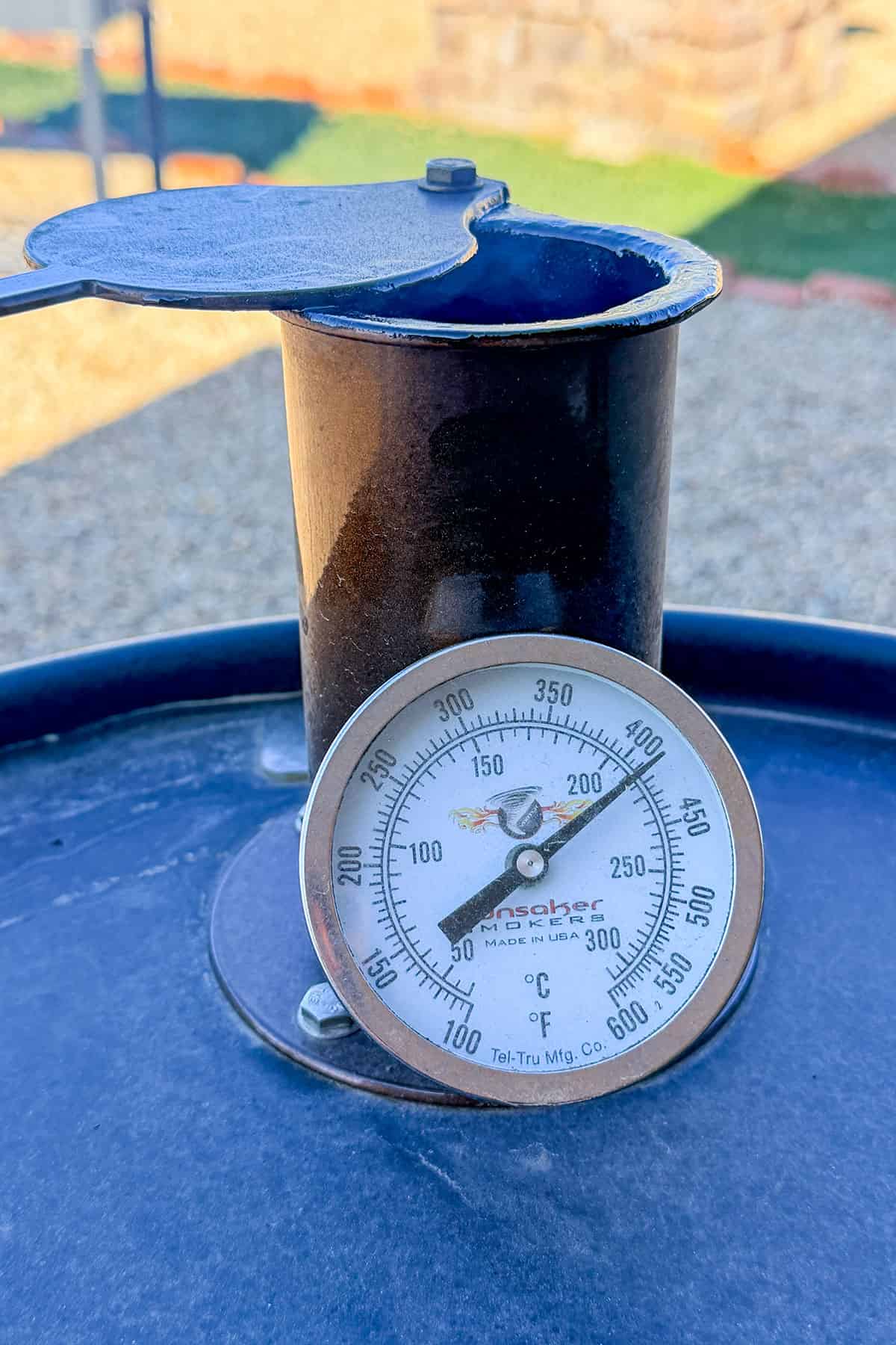 Chicken Wings on a Drum Smoker