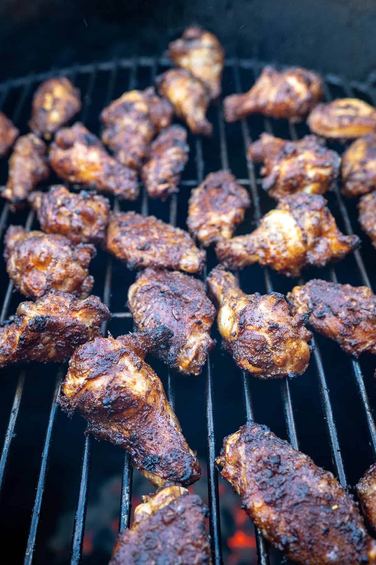 Chicken Wings on a Drum Smoker