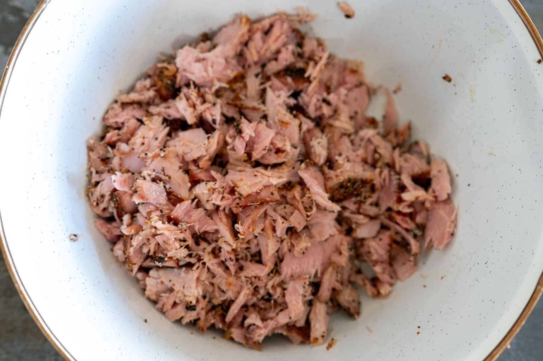 Tuna Pastrami Recipe (Grilled & Cured Like a Deli Classic)