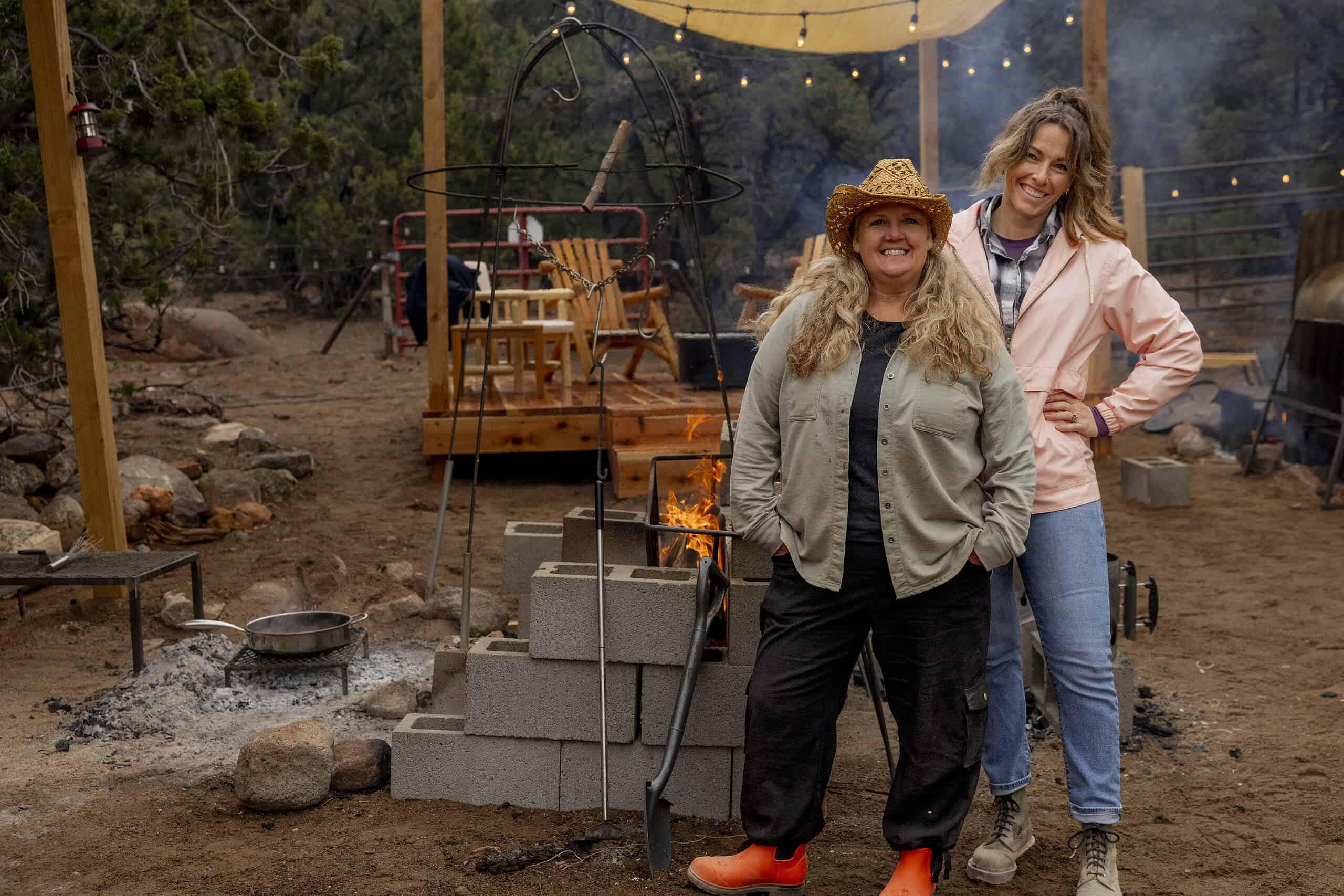 Christie Vanover and Susie Bulloch on episode 5 of Pitmasters.